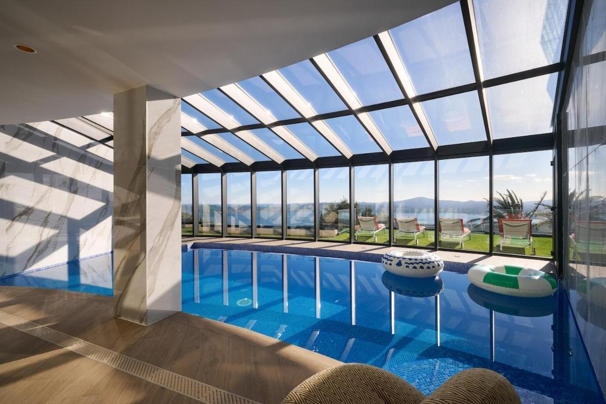 Luxury Villa In Grimaud With Gulf View Ngoại thất bức ảnh