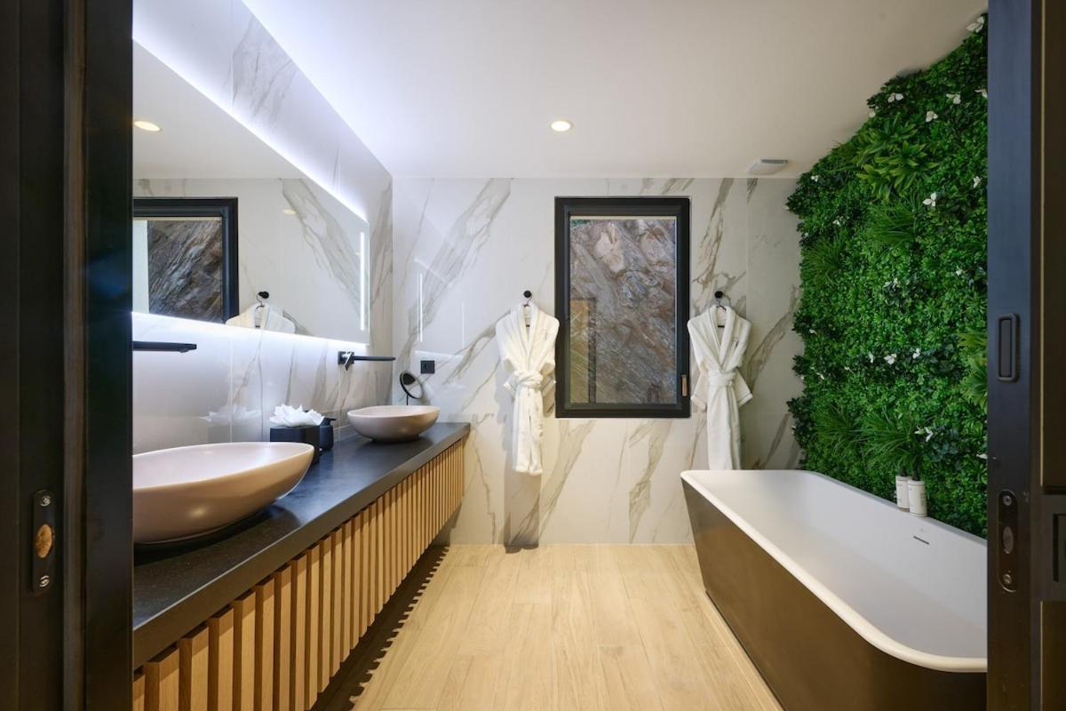 Luxury Villa In Grimaud With Gulf View Ngoại thất bức ảnh