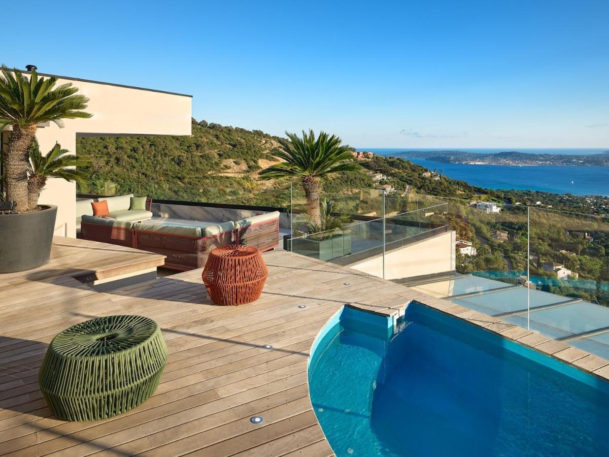 Luxury Villa In Grimaud With Gulf View Ngoại thất bức ảnh